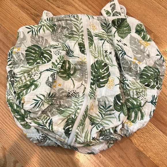 Gently Used Bebe Au Lait Jungle Car Seat Cover - Picture 2 of 2